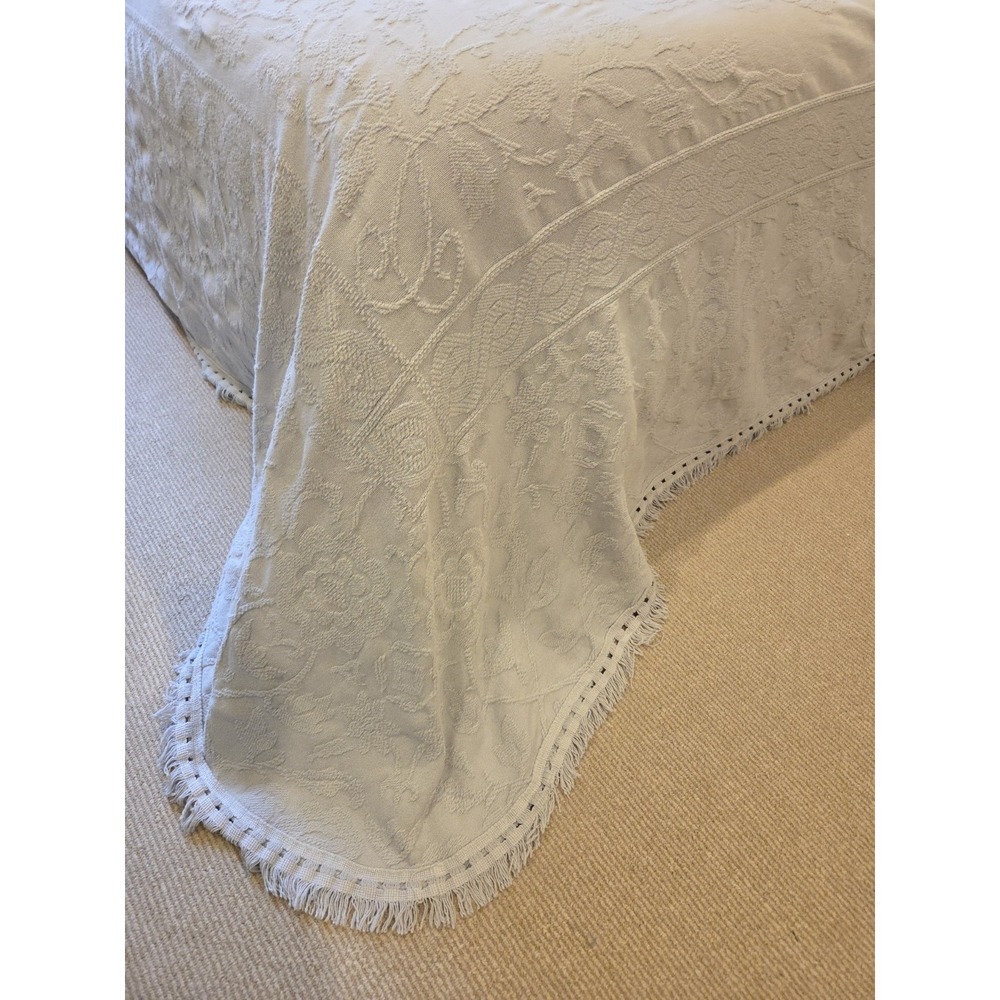 VTG Y2k Crown Crafts Matelasse Bedspread Medallion Fringed Blue Full "Joan"‎